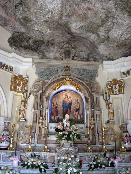 Shrine of Avvocatella