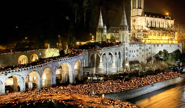 Lourdes Procession